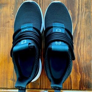 Black Lite Racer Adapt 3.0 Shoes size 6